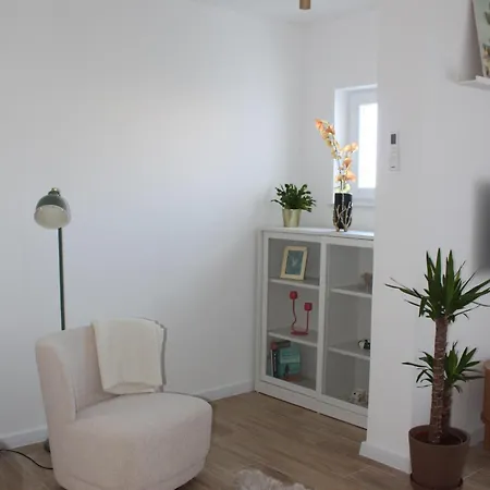 Lavanda Apartment Mandre