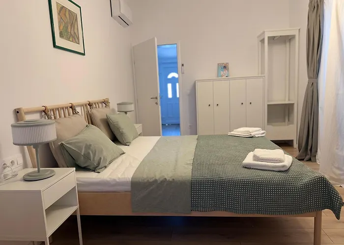 アパート Lavanda